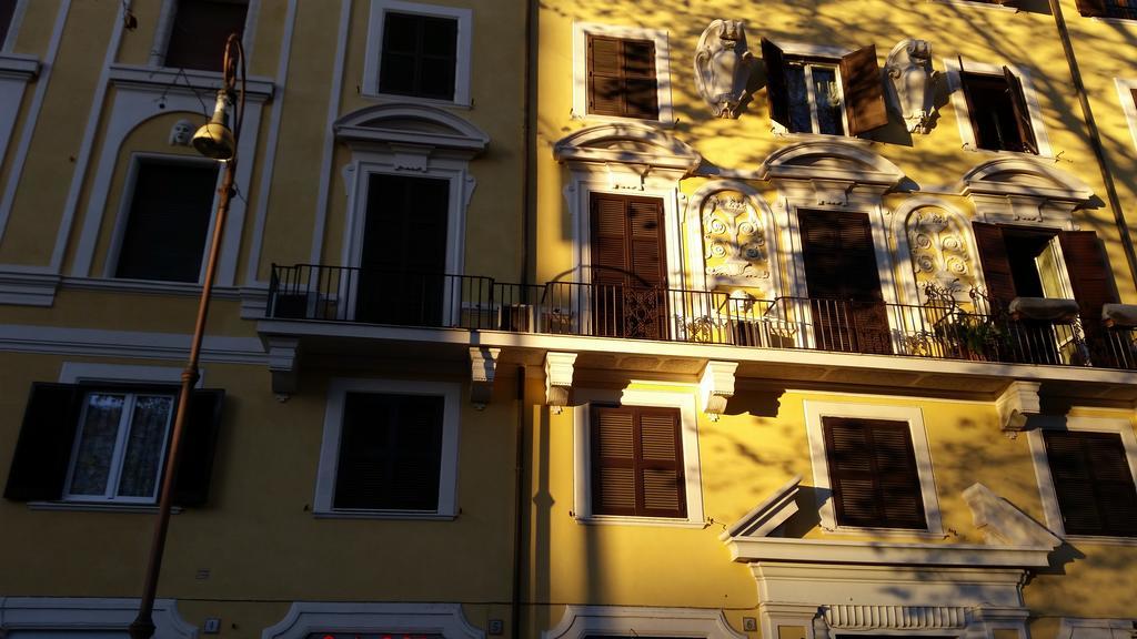 B&B Giovine Italia ローマ エクステリア 写真