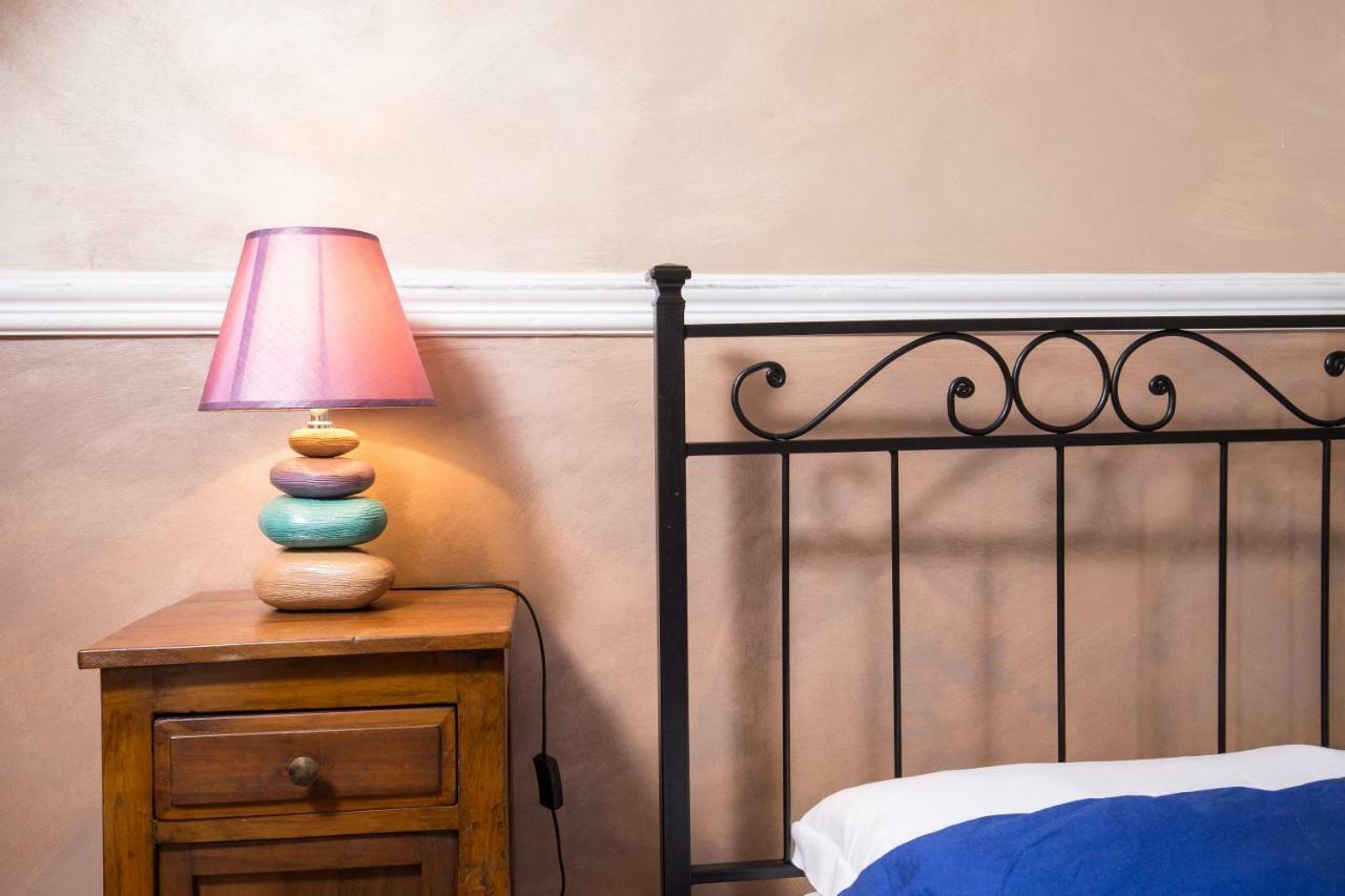 B&B Giovine Italia ローマ エクステリア 写真