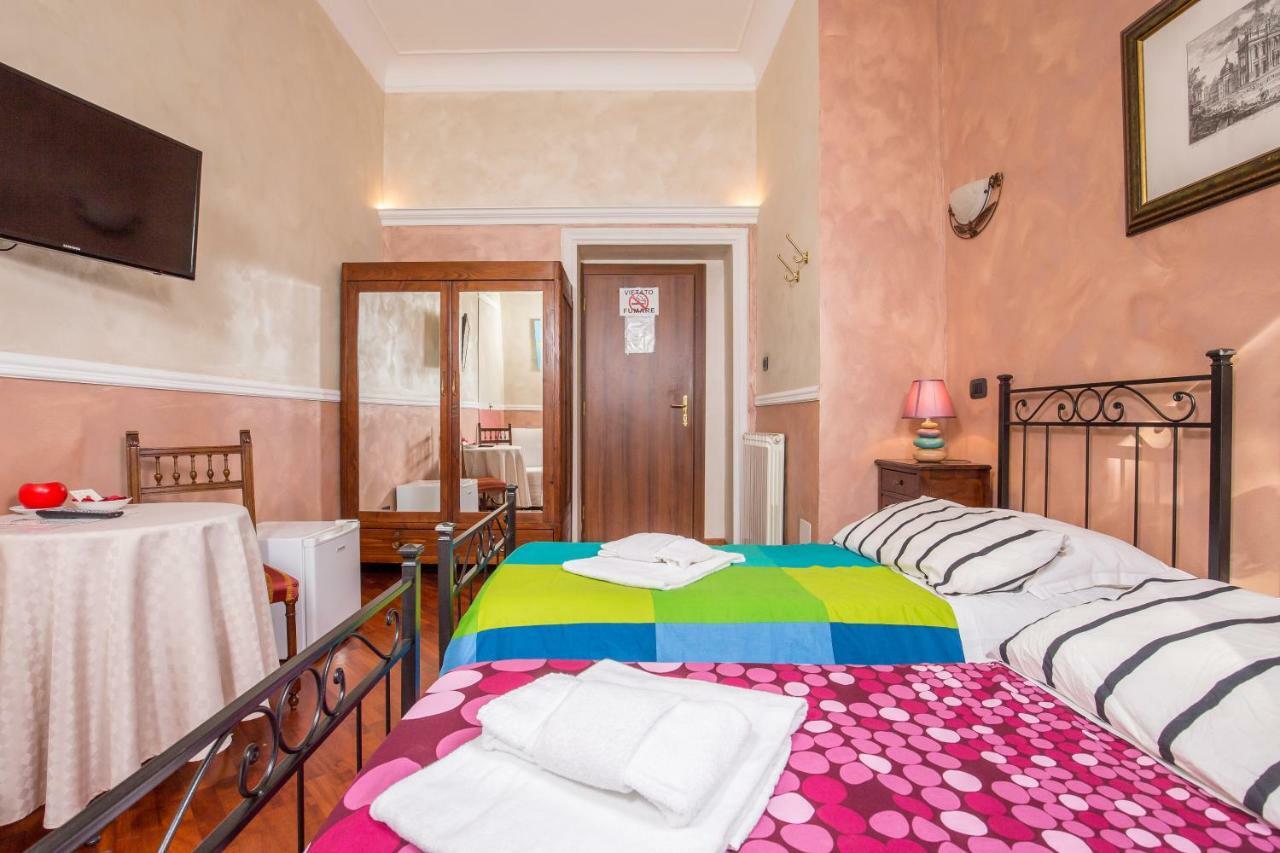 B&B Giovine Italia ローマ エクステリア 写真