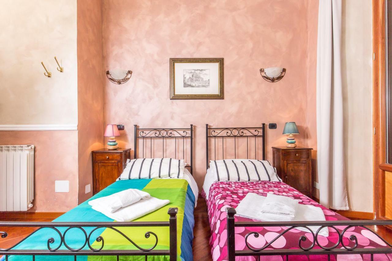 B&B Giovine Italia ローマ エクステリア 写真