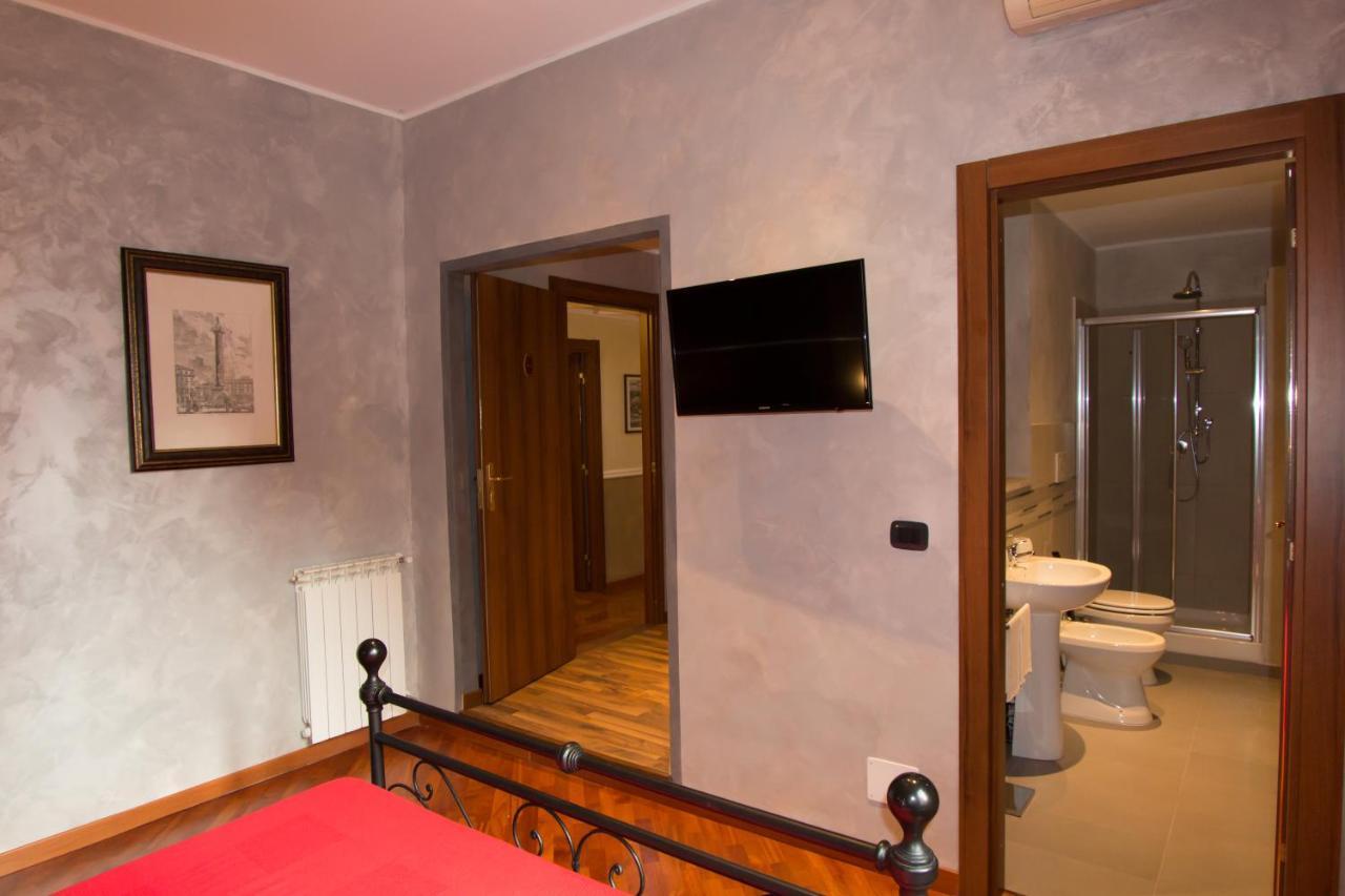 B&B Giovine Italia ローマ 部屋 写真