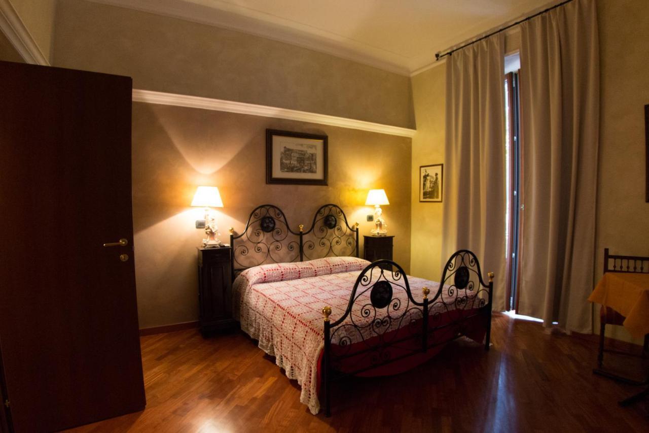 B&B Giovine Italia ローマ 部屋 写真