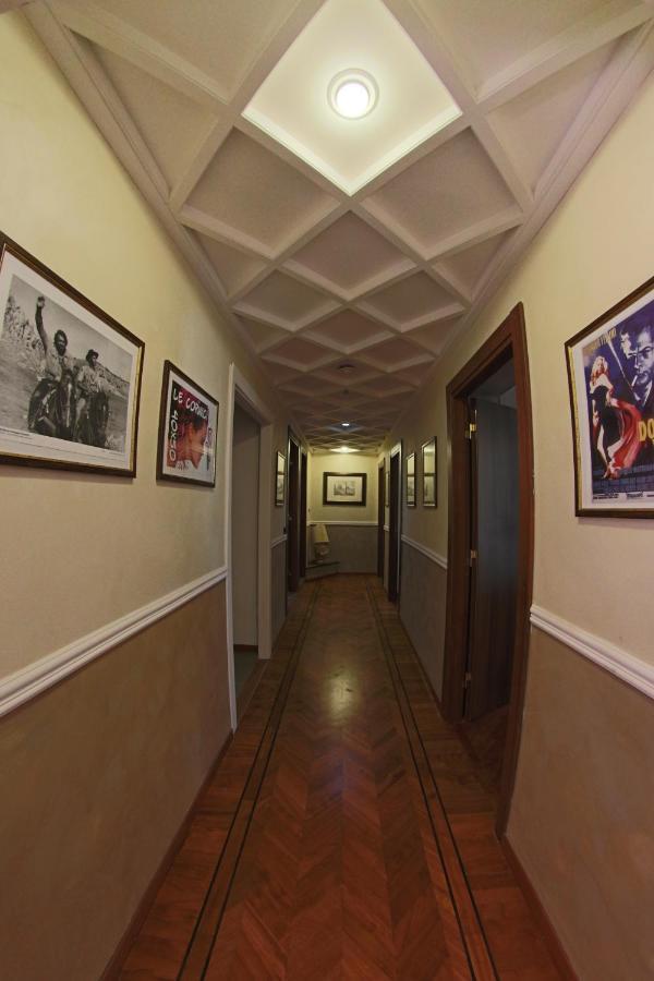 B&B Giovine Italia ローマ エクステリア 写真